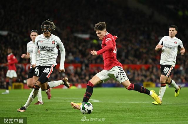 她的作品和 她的作品和